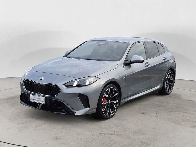 Usata BMW 118 M Sport 150 CV (110 kW) 2025 Grigio Utilitaria