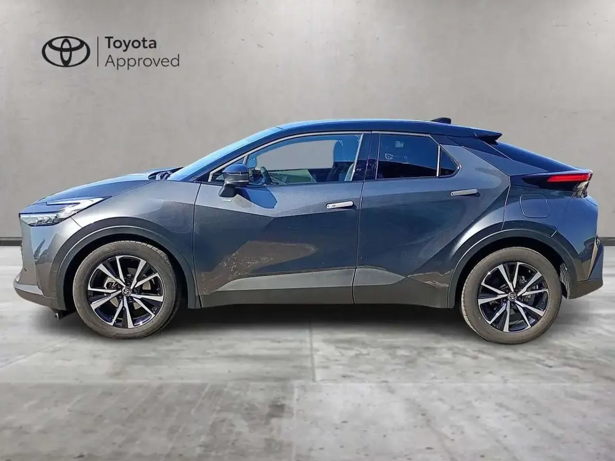 Usata Toyota C-HR Trend 140 CV (102 kW) 2024 Other SUV