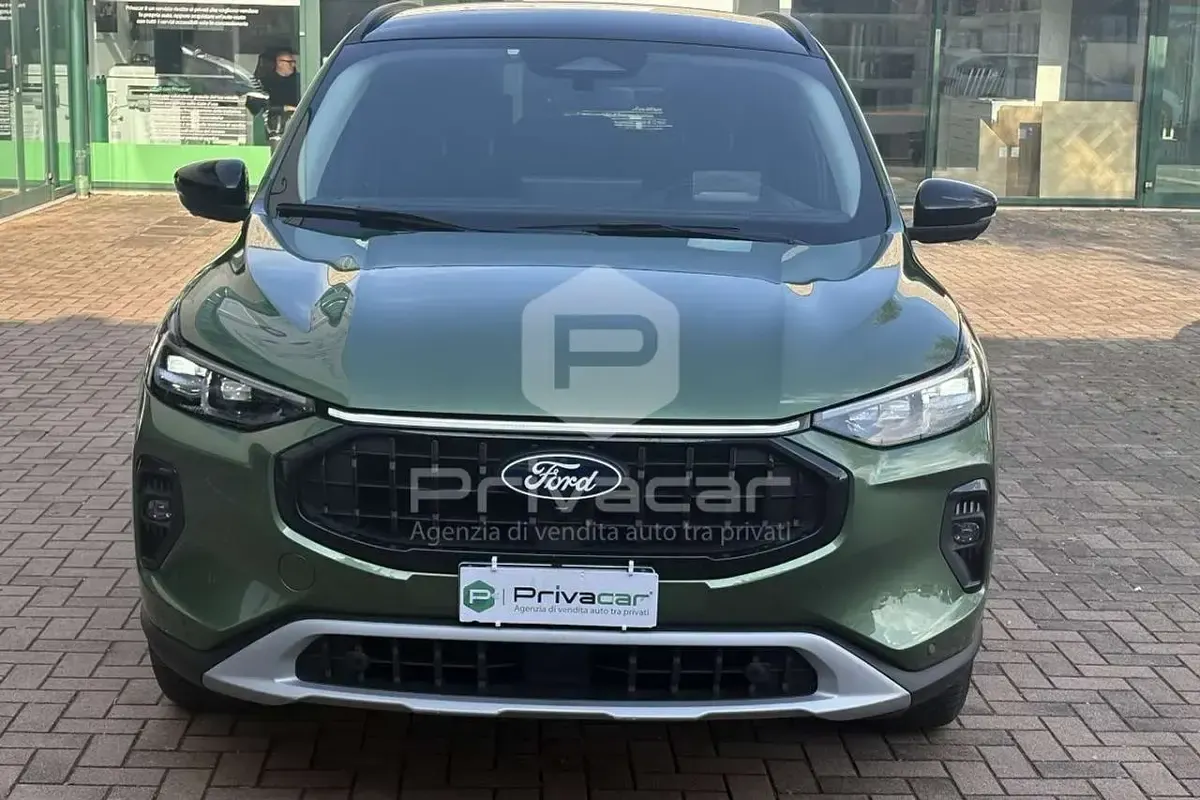 Usata Ford Kuga Active X 179 CV (131 kW) 2024 Verde SUV