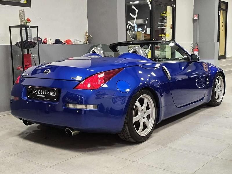 Usata Nissan 350Z Pack 280 CV (205 kW) 2006 Super sonic blue Cabrio