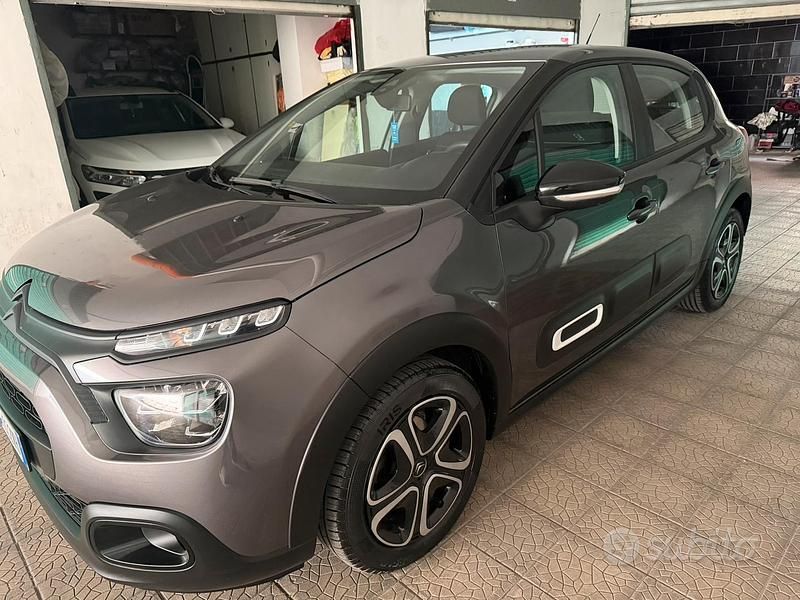 Usata Citroën C3 Shine 102 CV (75 kW) 2021 Berlina