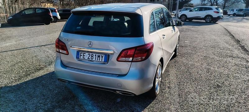 Usata Mercedes 180 2016 Berlina