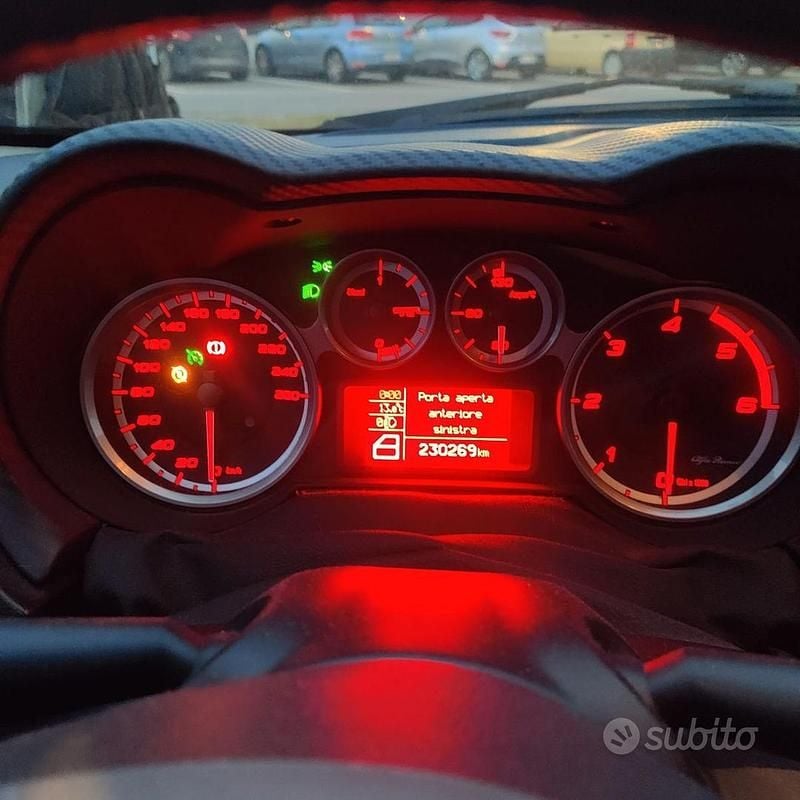 Usata Alfa Romeo MiTo 95 CV (69 kW) 2010 Bianco Utilitaria