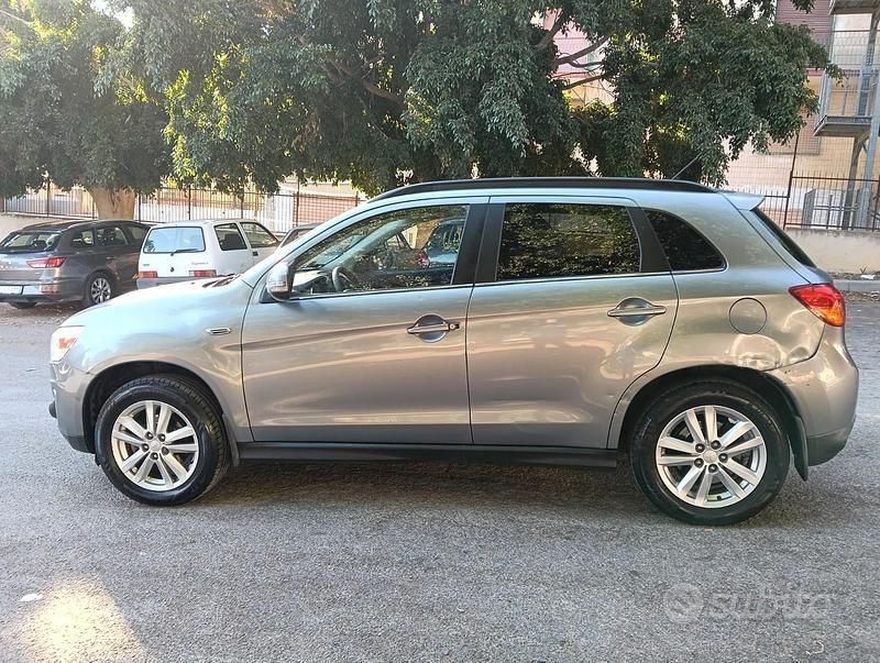 Usata Mitsubishi ASX Intense 150 CV (110 kW) 2013 Grigio SUV