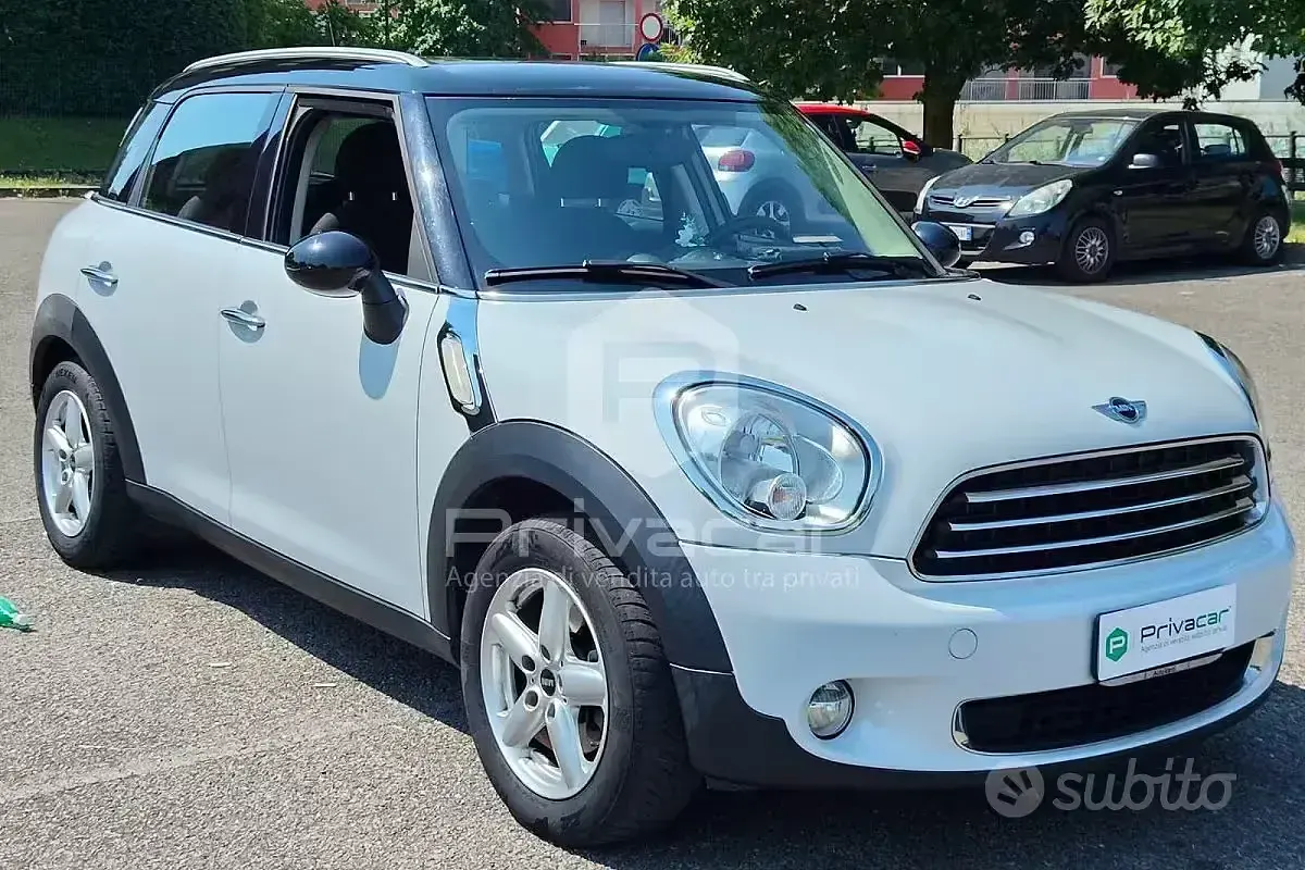 Usata Mini One Countryman 98 CV (72 kW) 2013 Bianco SUV
