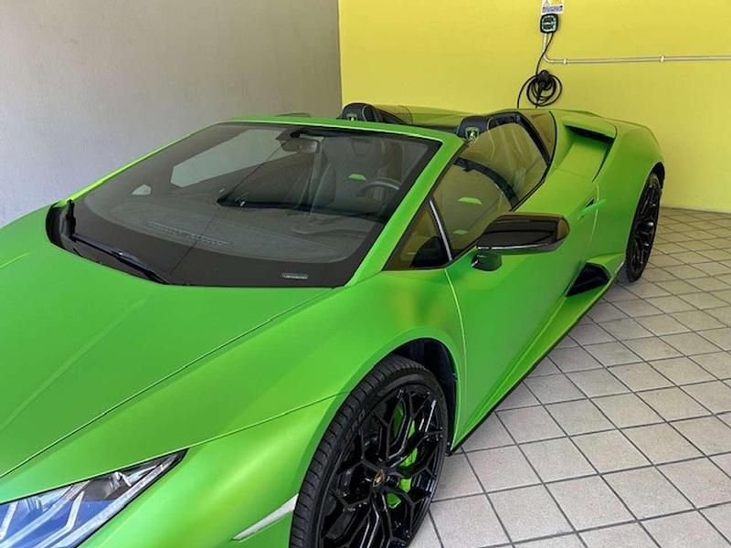 Usata Lamborghini Huracán 639 CV (469 kW) 2022 Verde Cabrio