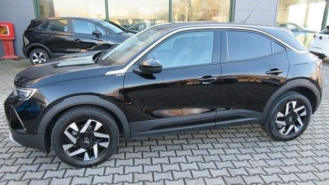 Usata Opel Mokka Elegance 110 CV (80 kW) 2022 Nero SUV