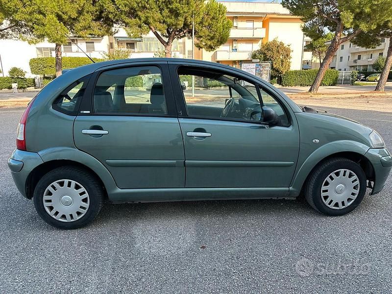 Usata Citroën C3 Exclusive 60 CV (44 kW) 2007 Berlina
