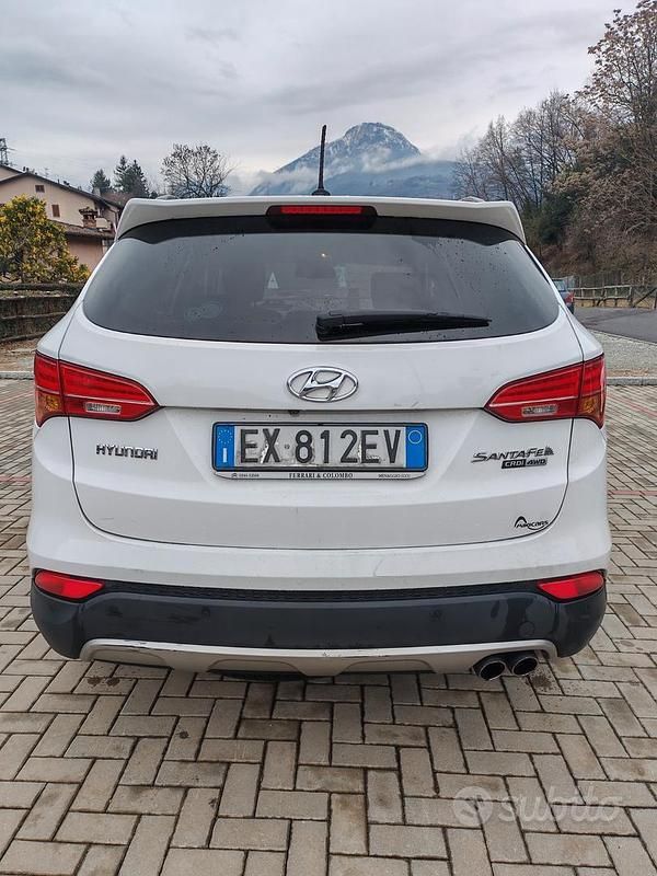 Usata Hyundai Santa Fe Comfort 197 CV (144 kW) 2014 Bianco SUV