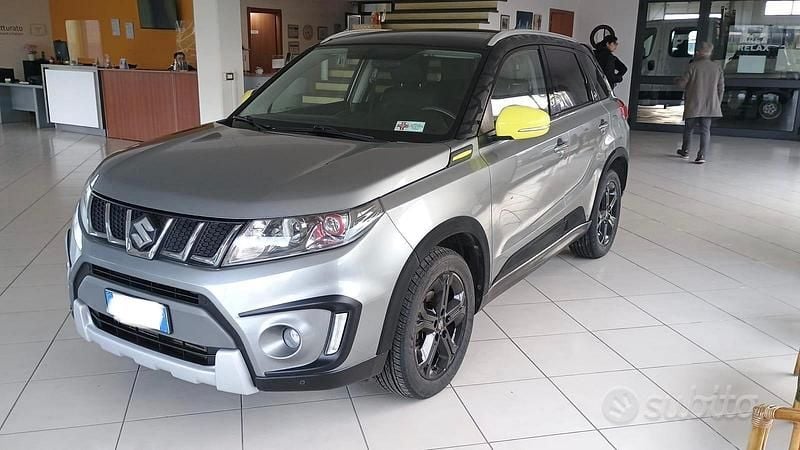 Usata Suzuki Vitara 2018 Grigio SUV