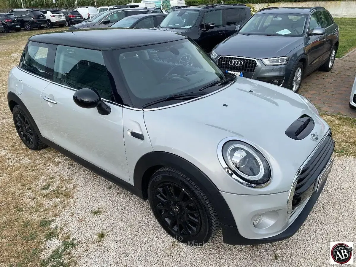 Usata Mini Cooper D Clubman 117 CV (86 kW) 2019 Blu Station wagon