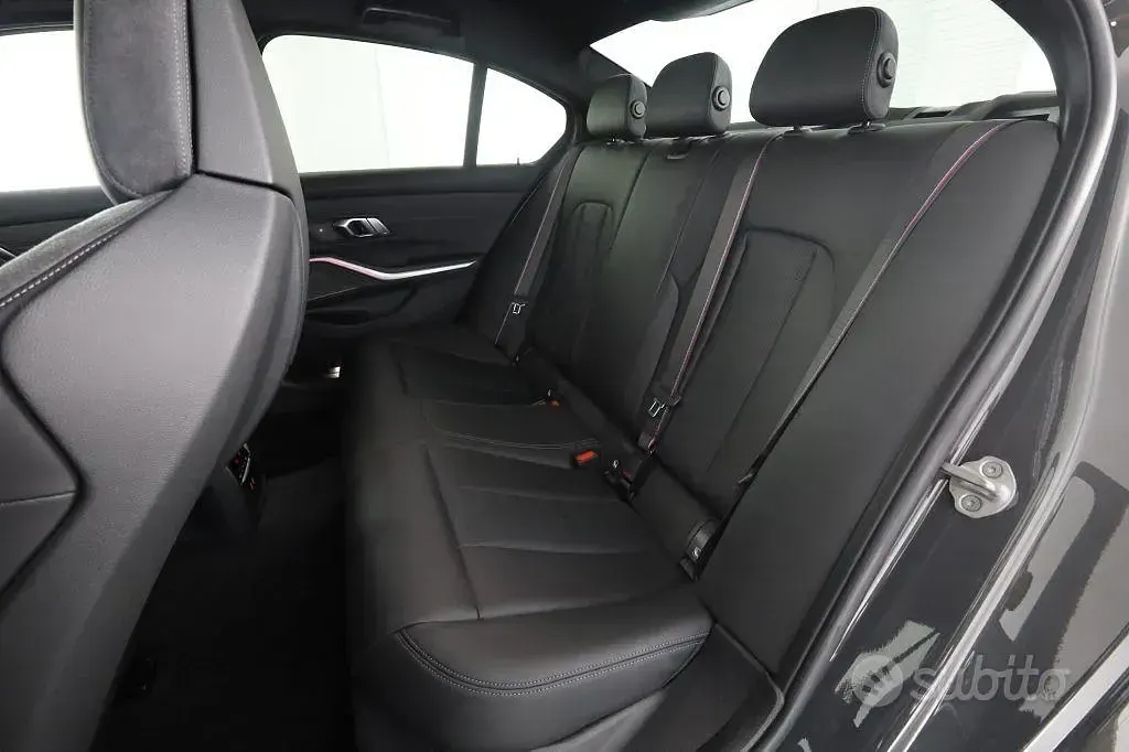 Usata BMW M3 Competition Edition 510 CV (375 kW) 2025 Grigio Berlina