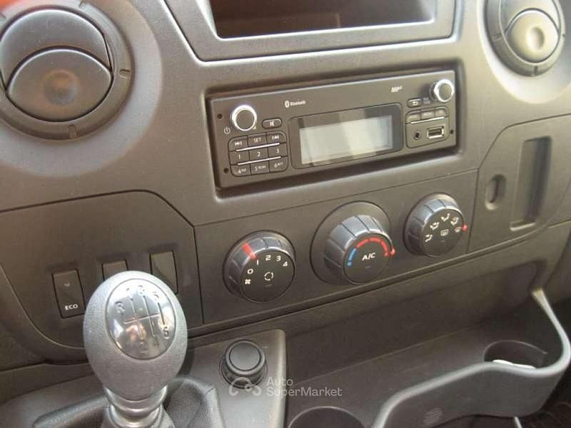 Usata Renault Master 131 CV (96 kW) 2017 Bianco Furgone