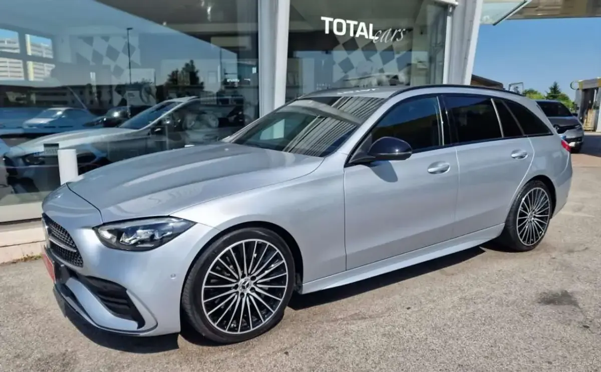 Usata Mercedes C220 AMG line 200 CV (147 kW) 2024 Argento metallizzato Station wagon