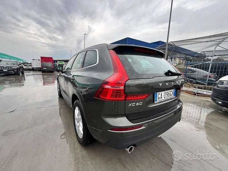 Usata Volvo XC60 Business Edition 303 CV (222 kW) 2020 Nero SUV