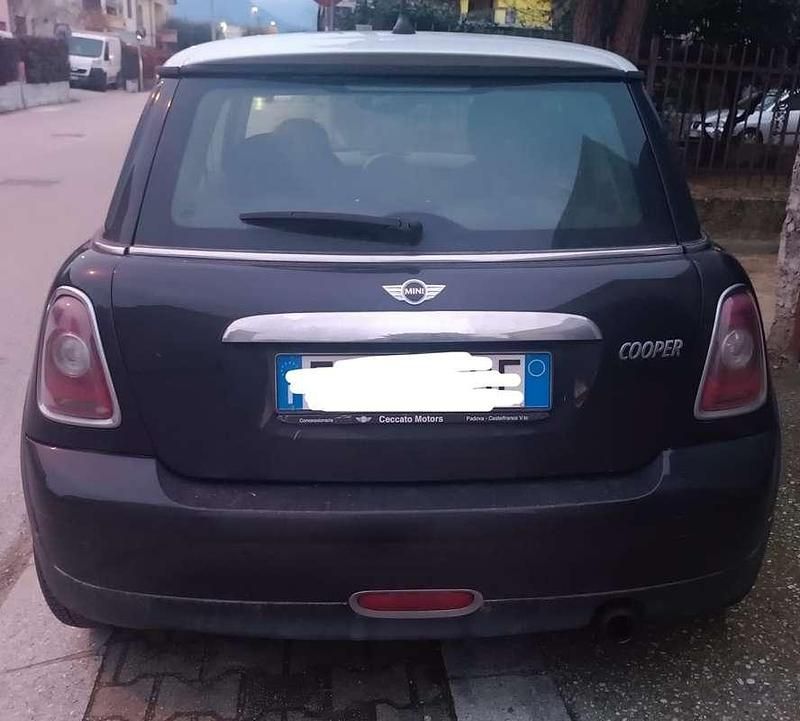 Usata Mini Cooper 120 CV (88 kW) 2010 Utilitaria
