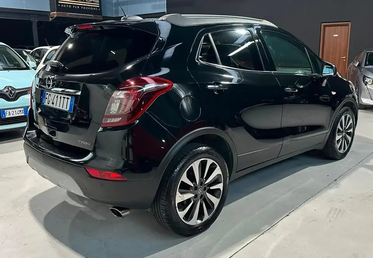 Usata Opel Mokka 152 CV (111 kW) 2017 Nero SUV