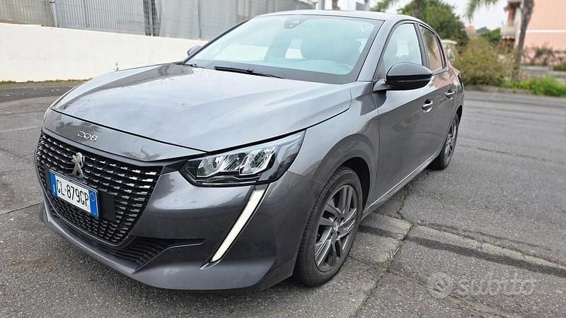 Usata Peugeot 208 102 CV (75 kW) 2022 Grigio Utilitaria