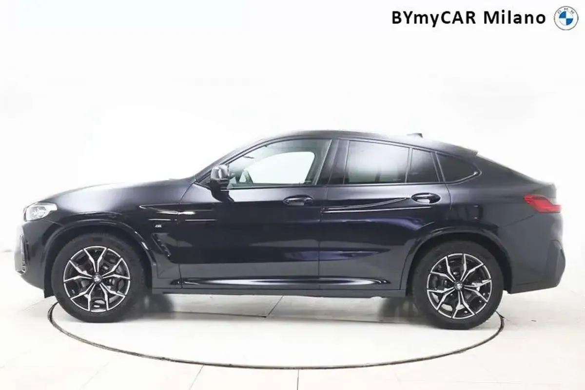 Usata BMW X4 M Sport 286 CV (210 kW) 2024 Carbon black metallizzato SUV