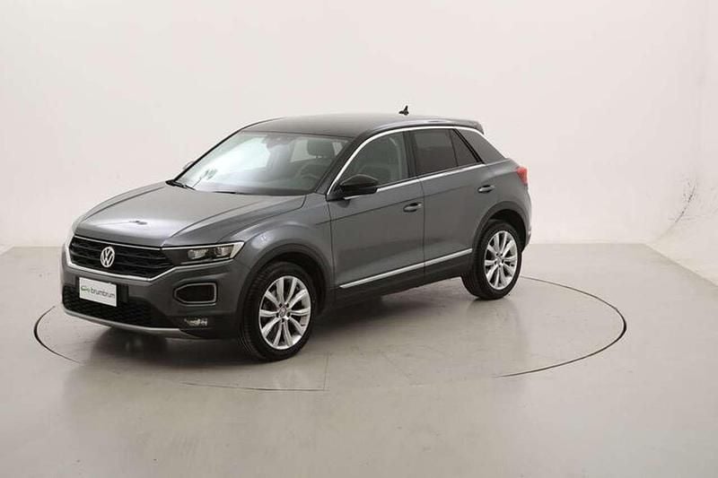 Usata VW T-Roc Advance 150 CV (110 kW) 2020 Grigio SUV
