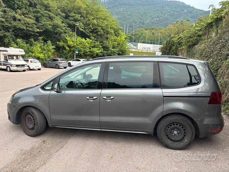 Usata Seat Alhambra 150 CV (110 kW) 2016 Grigio Monovolume