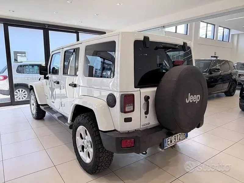 Usata Jeep Wrangler Sahara 200 CV (147 kW) 2014 Bianco SUV