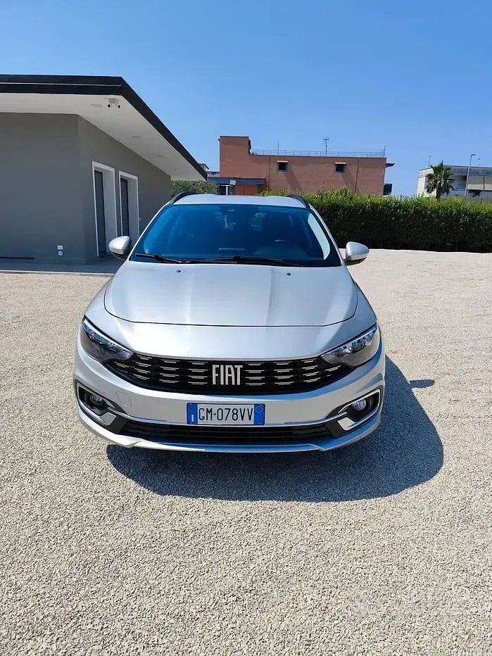 Usata Fiat Tipo S 131 CV (96 kW) 2023 Grigio Station wagon