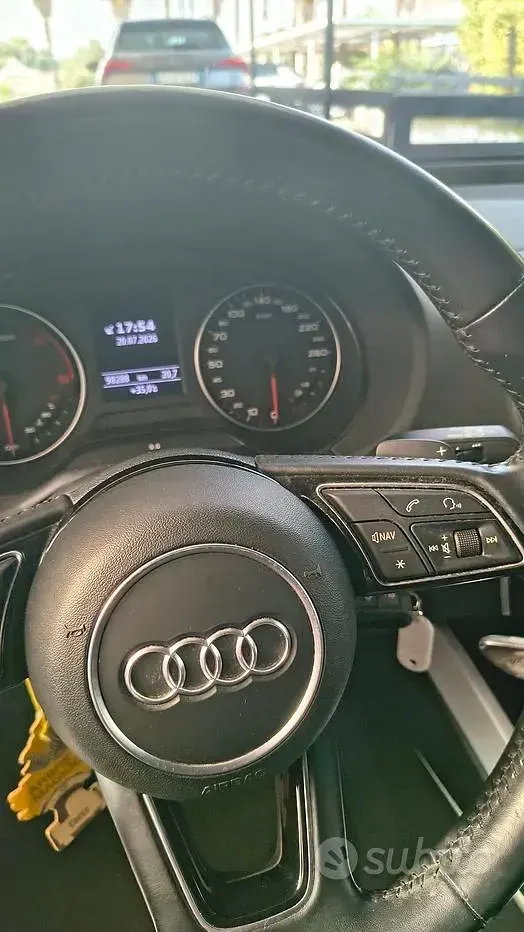 Usata Audi Q2 116 CV (85 kW) 2018 Rosso SUV