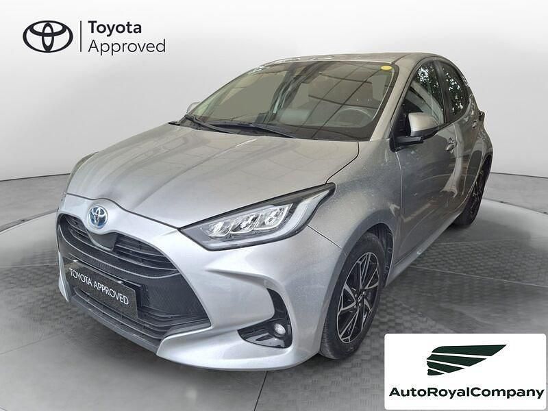 Usata Toyota Yaris Hybrid Trend 116 CV (85 kW) 2022 Other Berlina