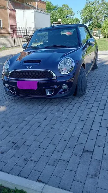 Usata Mini Cooper SD Cabriolet 143 CV (105 kW) 2013 Cabrio