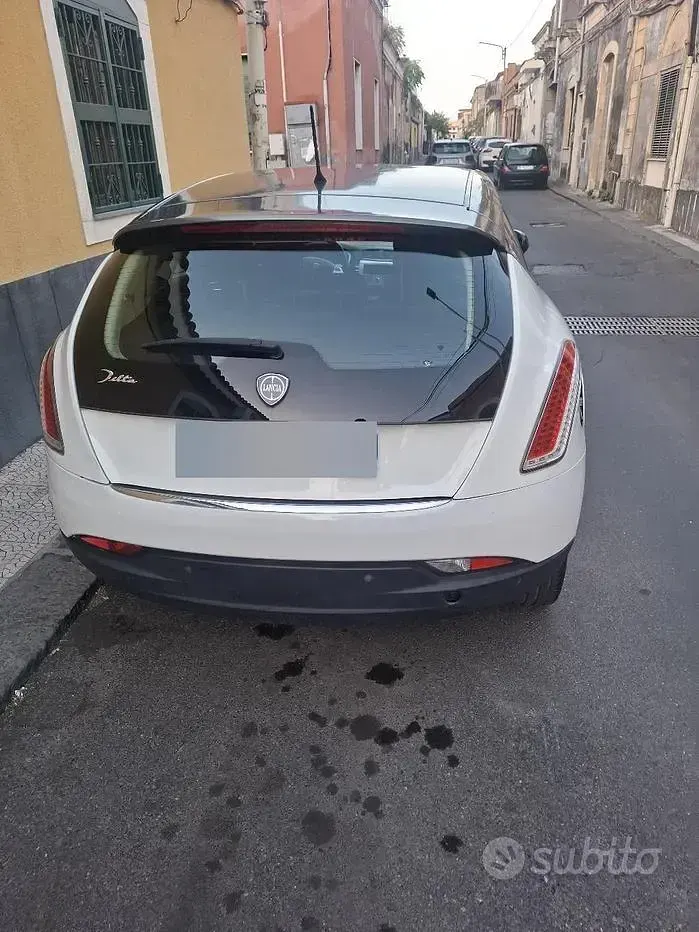 Usata Lancia Delta 120 CV (88 kW) 2008 Bianco Utilitaria