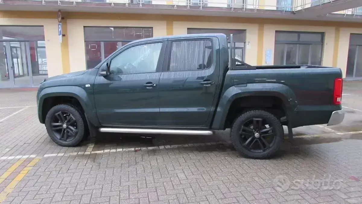 Usata VW Amarok 180 CV (132 kW) 2016 Verde Pick-up