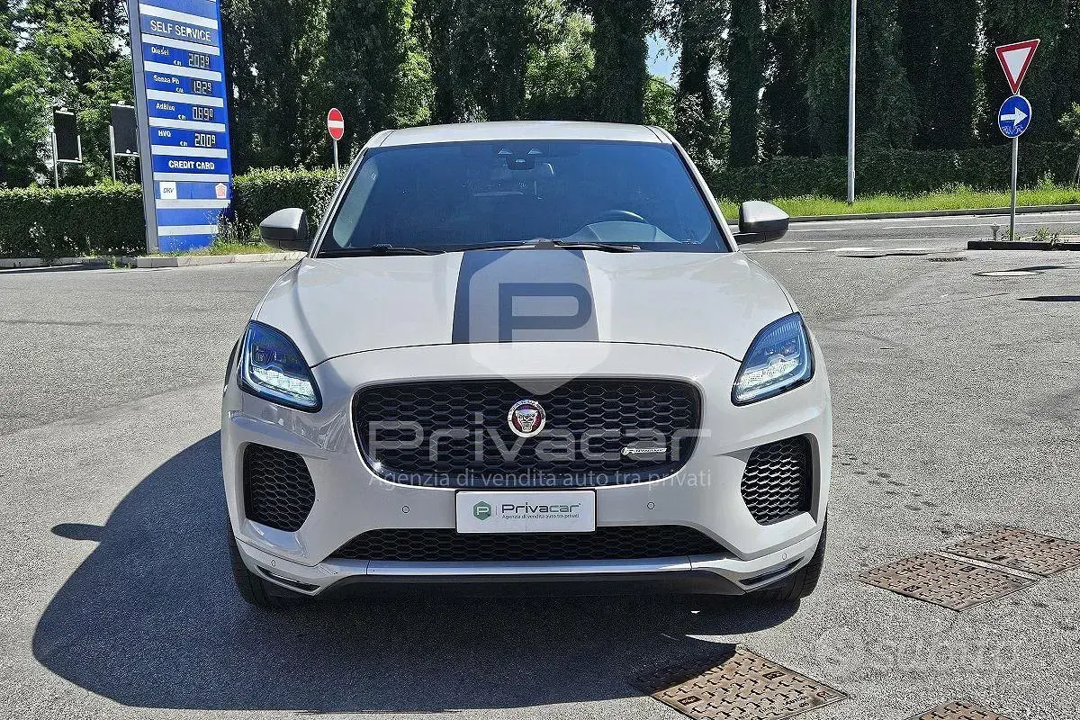 Usata Jaguar E-Pace R-Dynamic 179 CV (131 kW) 2020 Grigio SUV