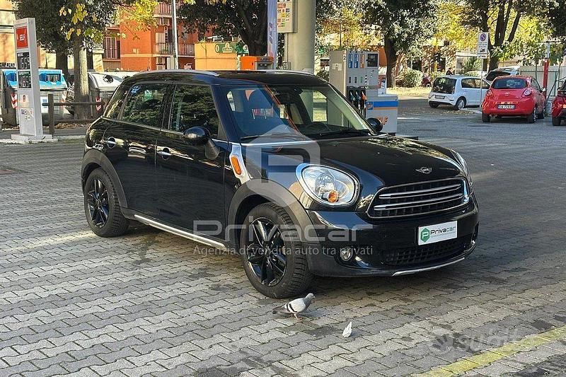 Usata Mini Cooper D Countryman Business 111 CV (81 kW) 2016 Nero SUV
