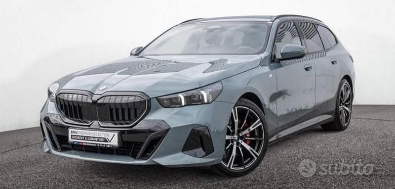Usata BMW 520 M Sport 197 CV (144 kW) 2024 Verde Station wagon