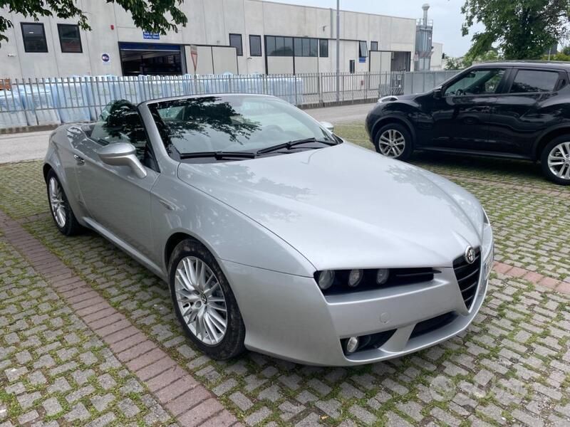 Usata Alfa Romeo Spider 185 CV (136 kW) 2007 Cabrio