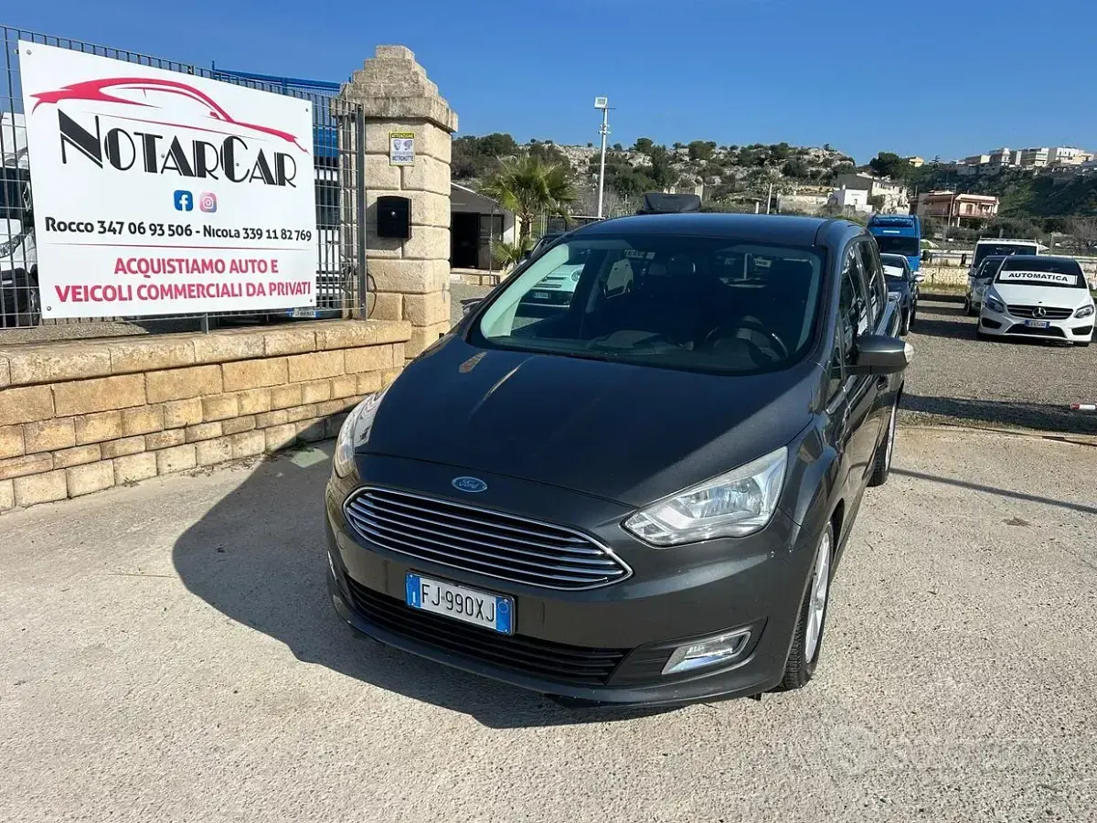 Usata Ford C-MAX Business Edition 120 CV (88 kW) 2017 Grigio Monovolume