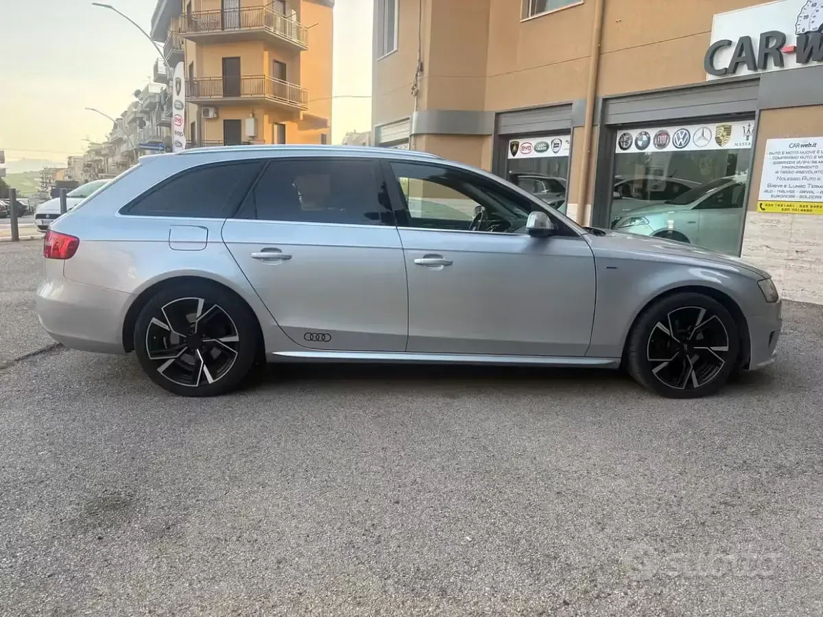 Usata Audi A4 177 CV (130 kW) 2013 Grigio Station wagon