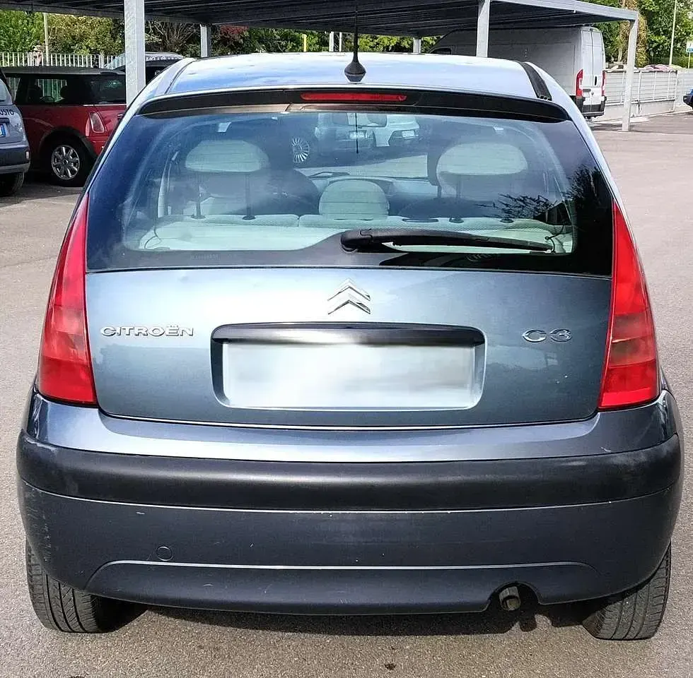 Usata Citroën C3 60 CV (44 kW) 2007 Grigio Berlina