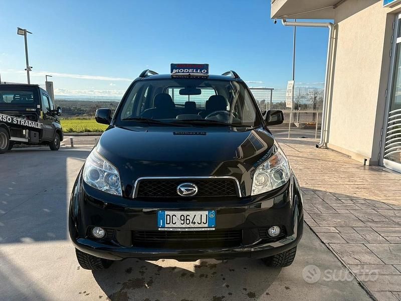Usata Daihatsu Terios 85 CV (62 kW) 2006 Nero SUV