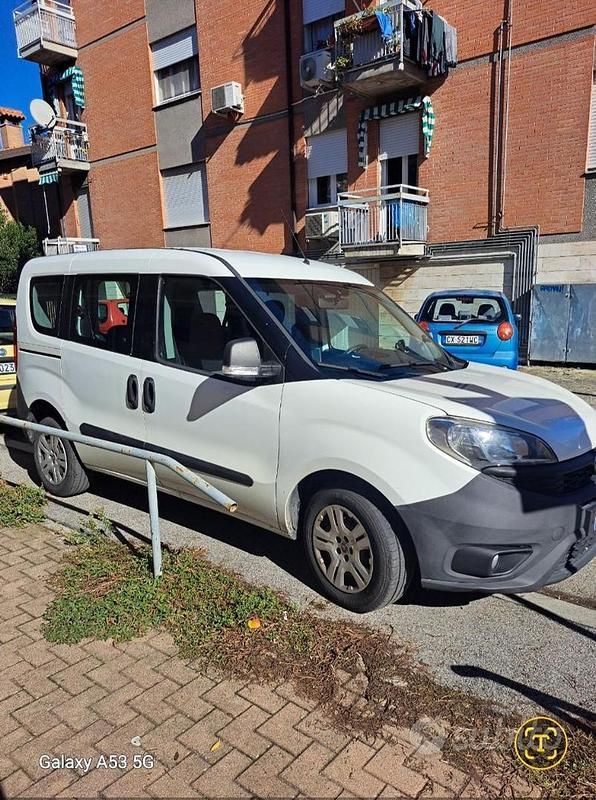 Usata Fiat Doblò 2015 Bianco Monovolume