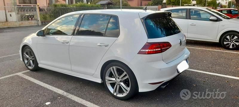 Usata VW Golf VII R 125 CV (91 kW) 2017 Bianco Utilitaria