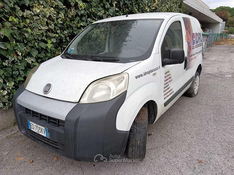 Bianco Usata 2011 Fiat Fiorino Monovolume | 2490 € (Buon prezzo) - Immagine 1/4