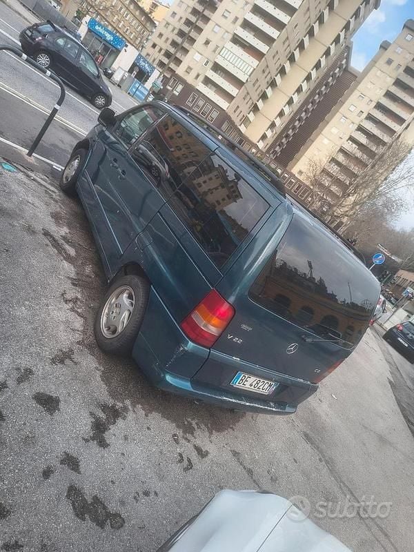 Usata Mercedes Vito 2000 Verde Furgone