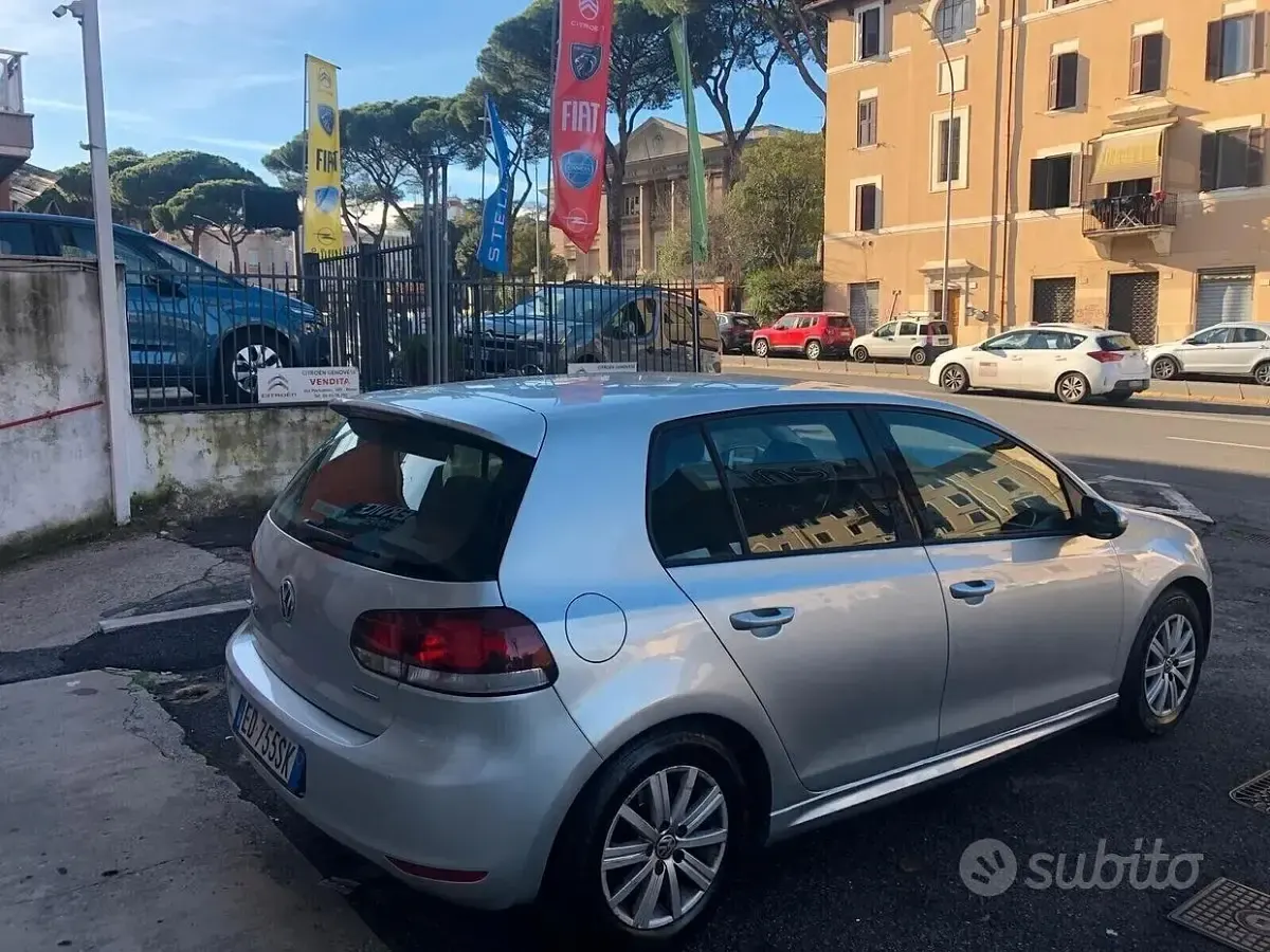 Usata VW Golf VI Trendline 105 CV (77 kW) 2010 Grigio Utilitaria
