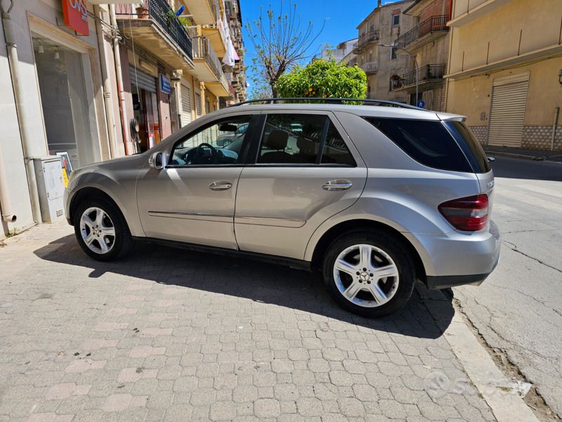 Usata Mercedes ML320 224 CV (164 kW) 2007 SUV