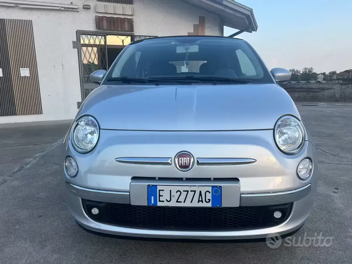 Usata Fiat 500C Lounge 69 CV (50 kW) 2011 Cabrio