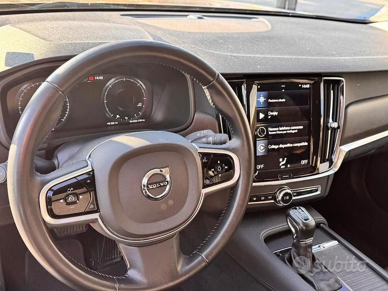 Usata Volvo V90 CC 2019 Nero Station wagon