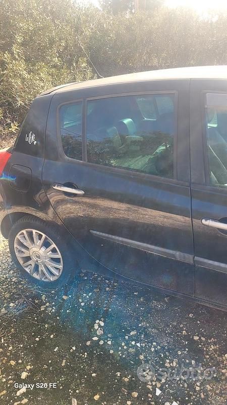 Usata Renault Clio II 2007 Nero Utilitaria