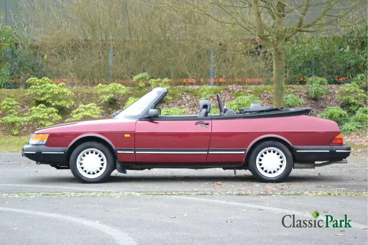 Usata Saab 900 Cabriolet 136 CV (100 kW) 1993 Rosso Cabrio